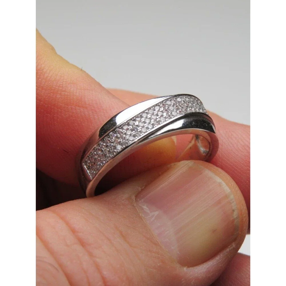 *925 Sterling Silver Diamond Band